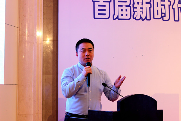 9f64119320d84c06be61a2a9b2463b47.jpg 曹晓博_副本.jpg