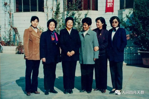 2c6526c2c52e46fbacf6703f74960b95.jpg 3_副本.jpg