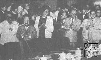 1a7f7686befa435dbcfe0725618ffd07.jpg 444.jpg