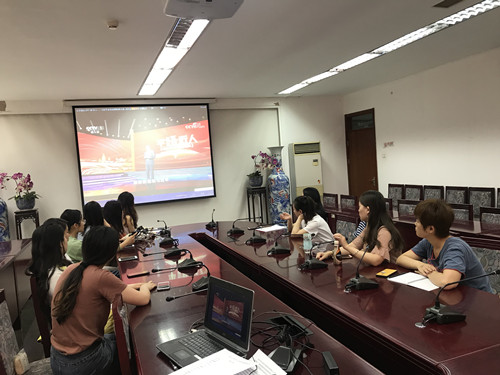 350fd0dda110464dbb1d7114118f0635.jpg 19届毕业生党员座谈会_副本.jpg