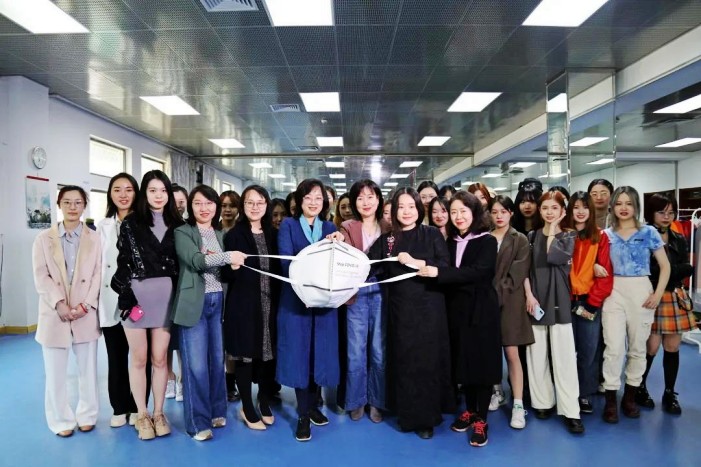 00c3526ada70436fa532cb7cf0060dc8.jpg 2.jpg